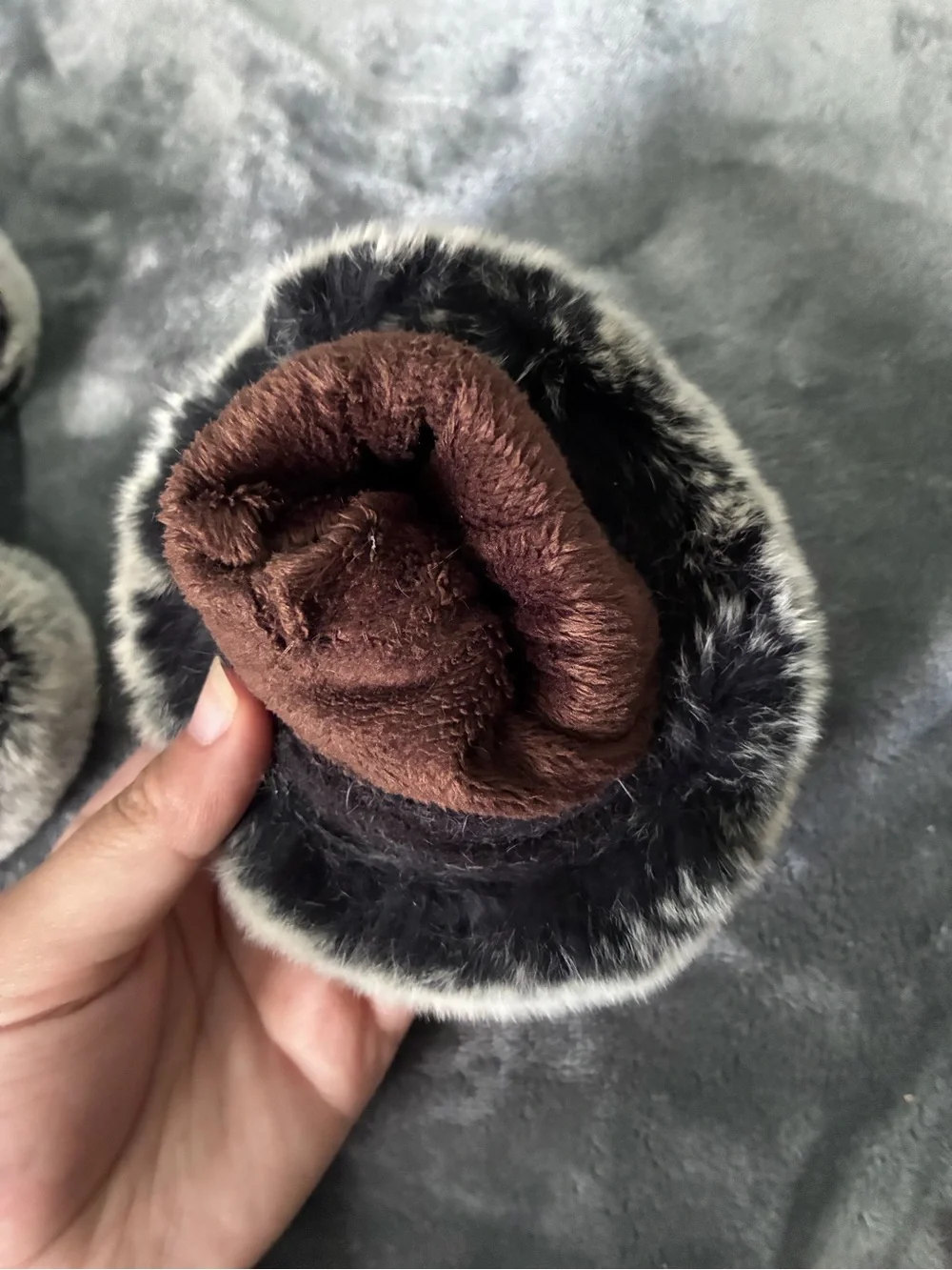 Chanel Chic Leather And Fur Gloves